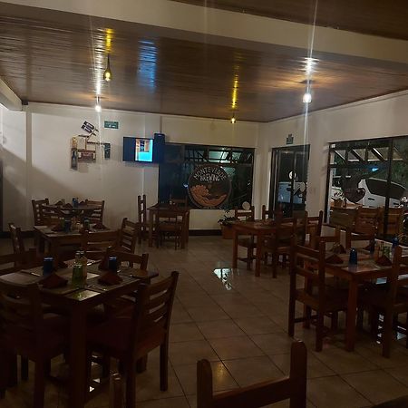 Alisson Hotel Y Restaurant Monteverde Exterior photo