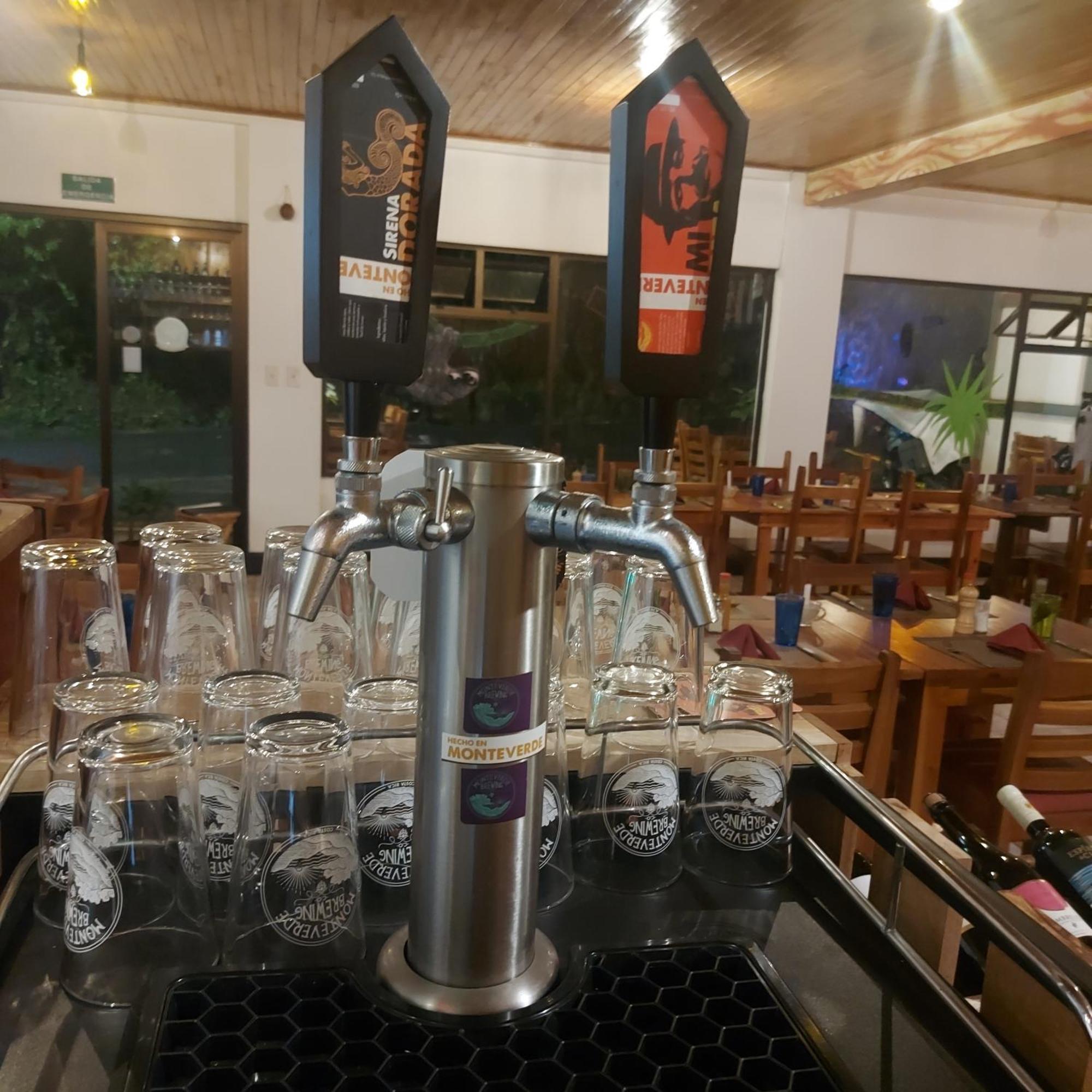 Alisson Hotel Y Restaurant Monteverde Exterior photo